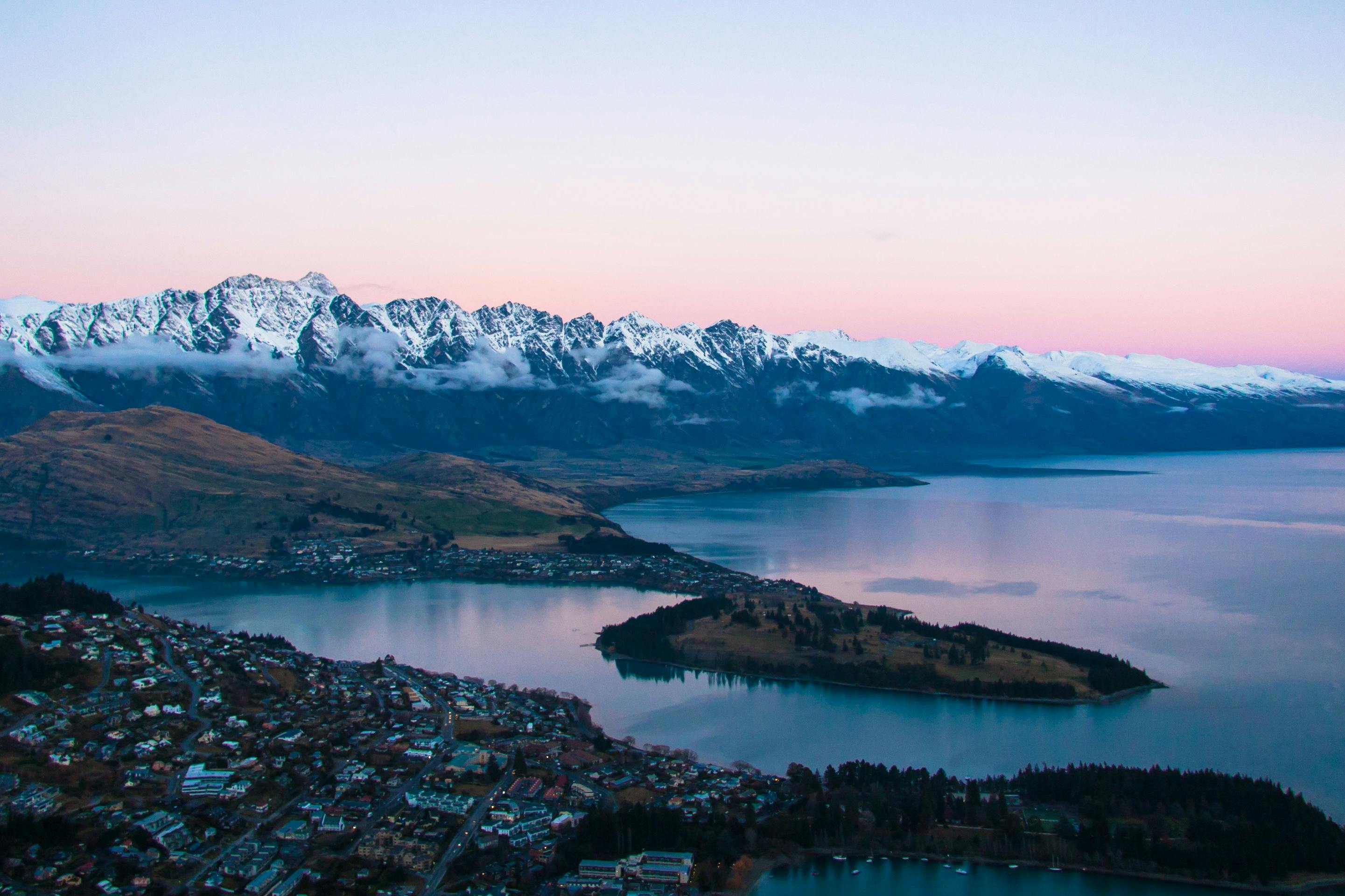 Thinks To Do Queenstown Skiing Urban List